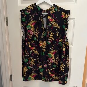 Floral Ruffle Sleeve Blouse - plus size
